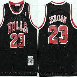 Chicago bulls 23 jordan black swingman jersey.